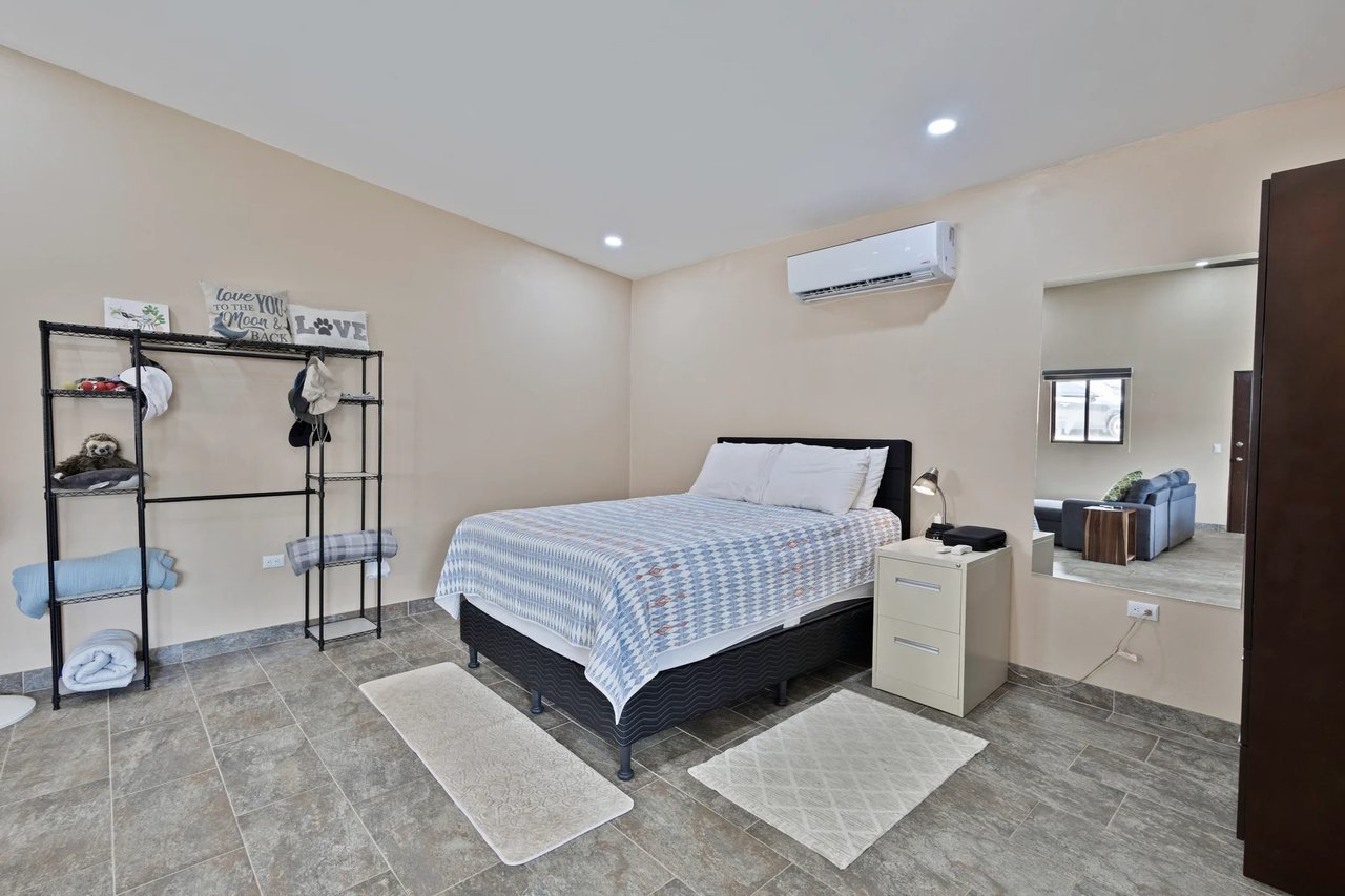 Your Costa Rican Retreat with Room to Grow in Playas del Coco