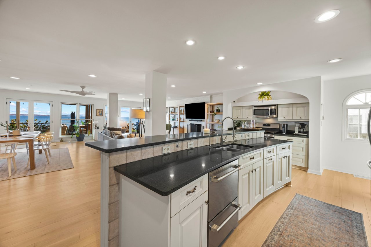 CHESTER RIVER WATERFRONT | 806 MONROE MANOR ROAD