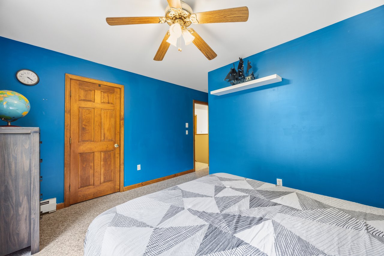 20 Ambrose Circle, Gray