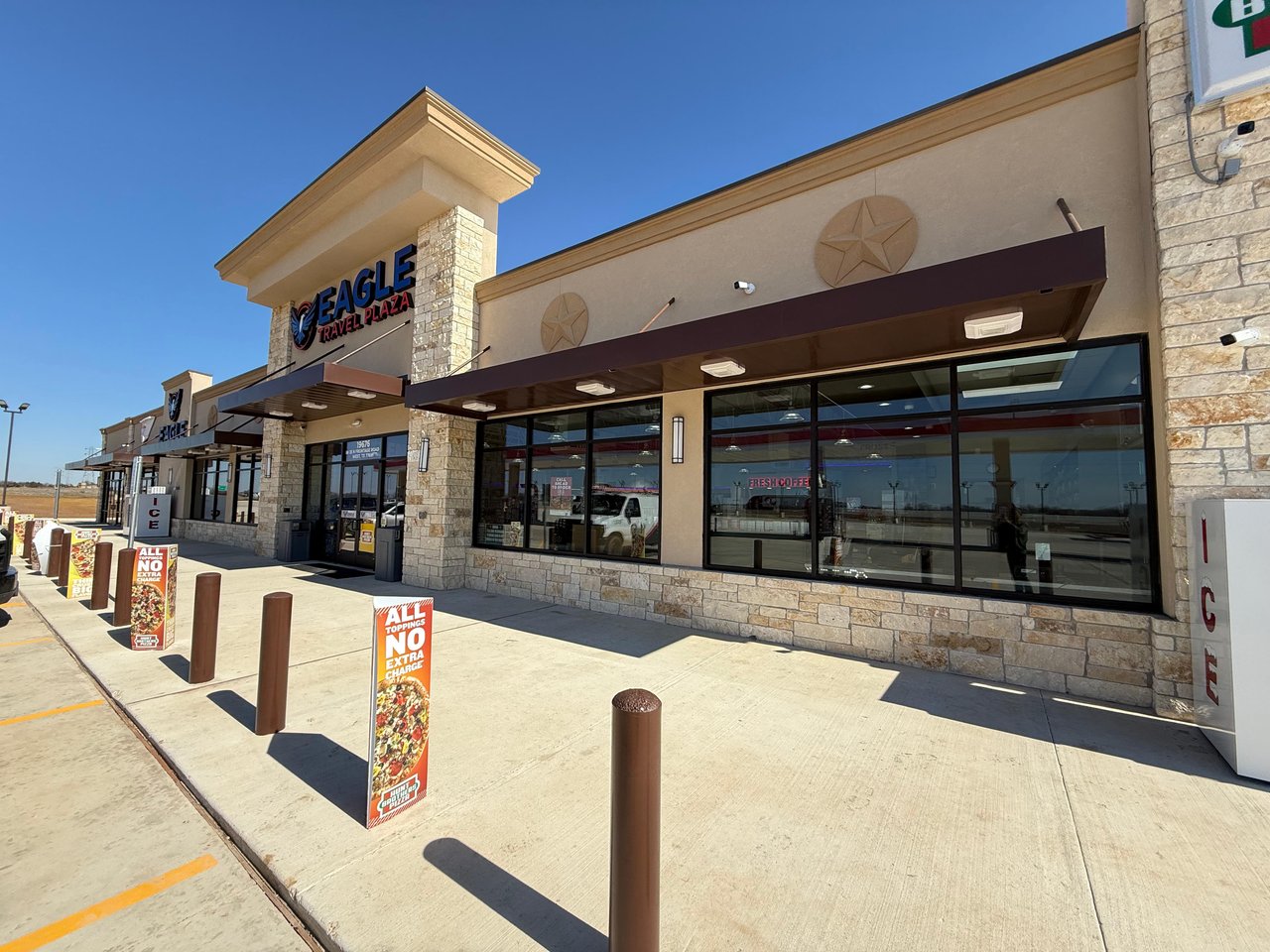 3,000 SF Drive-Thru Retail | Travel Center | Build-to-Suit