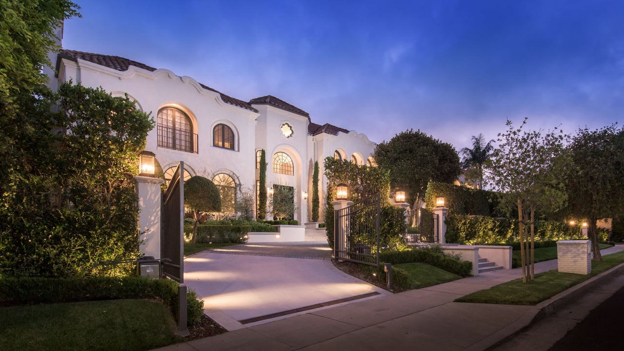 1275 Benedict Canyon Dr