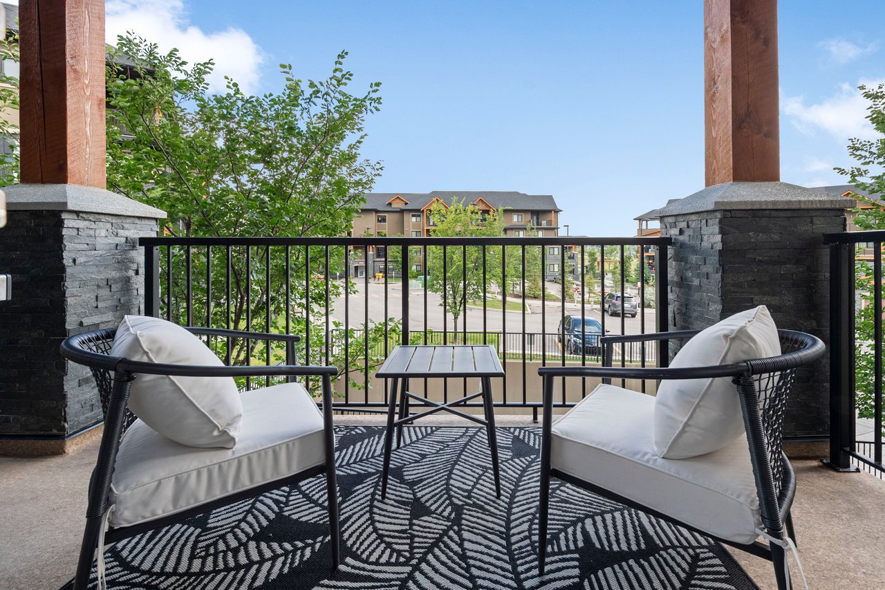 402 Kincora Glen Road NW Unit: 2207
