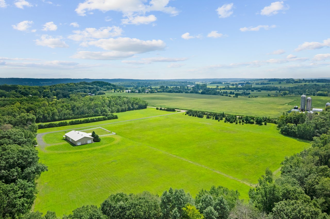 2427 Beede Lake Trail