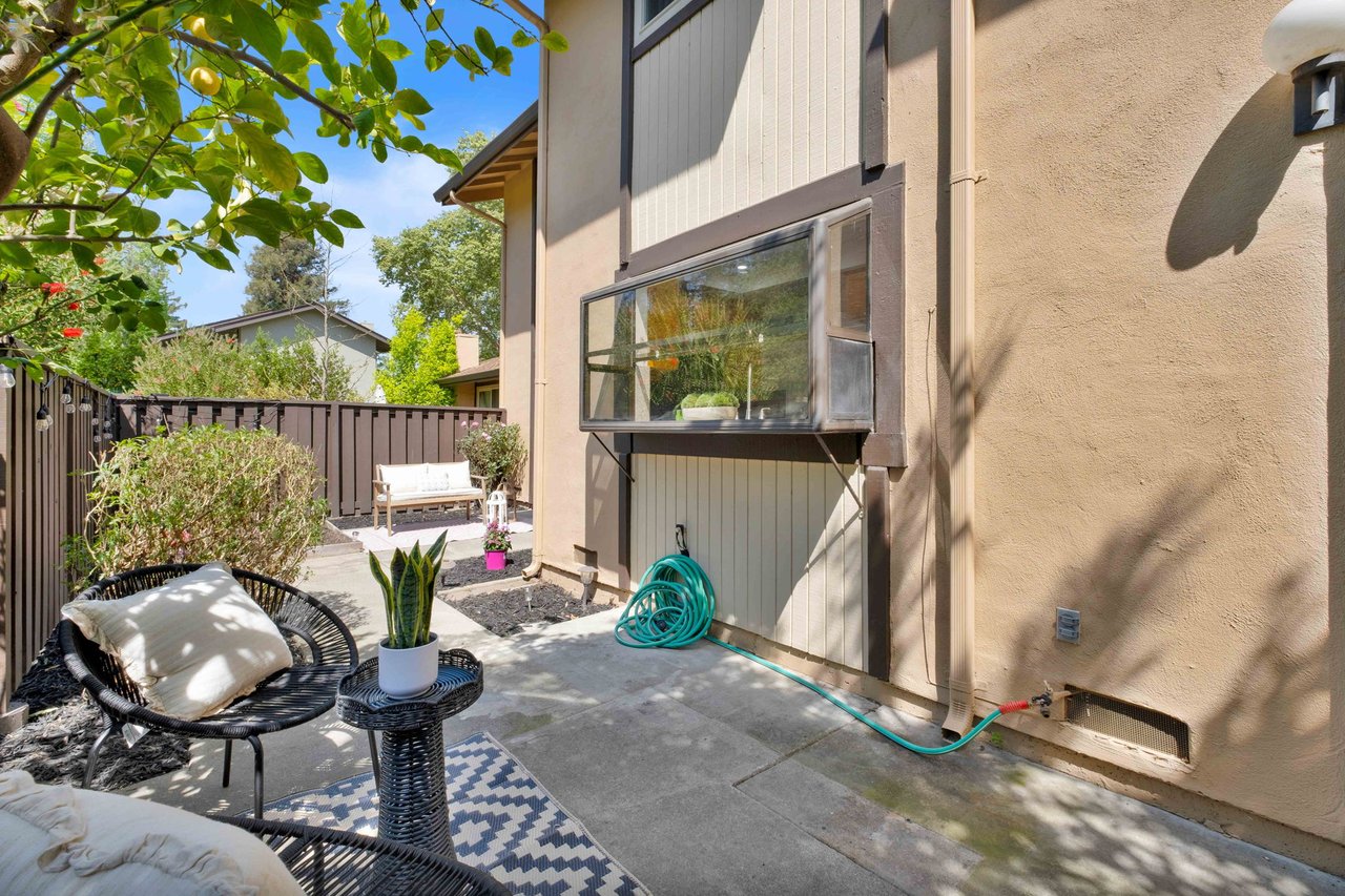 1812 Countrywood Ct.