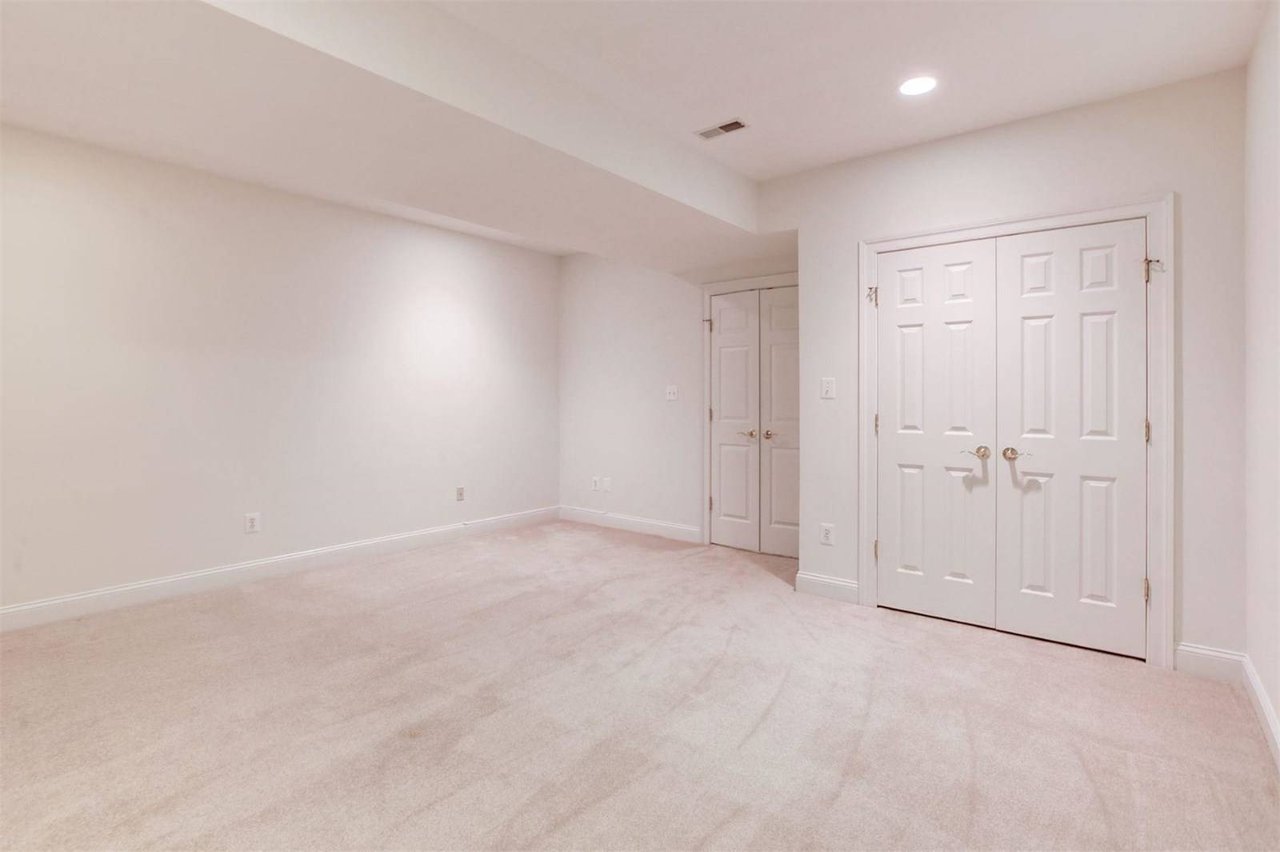 6524 35th Rd N
