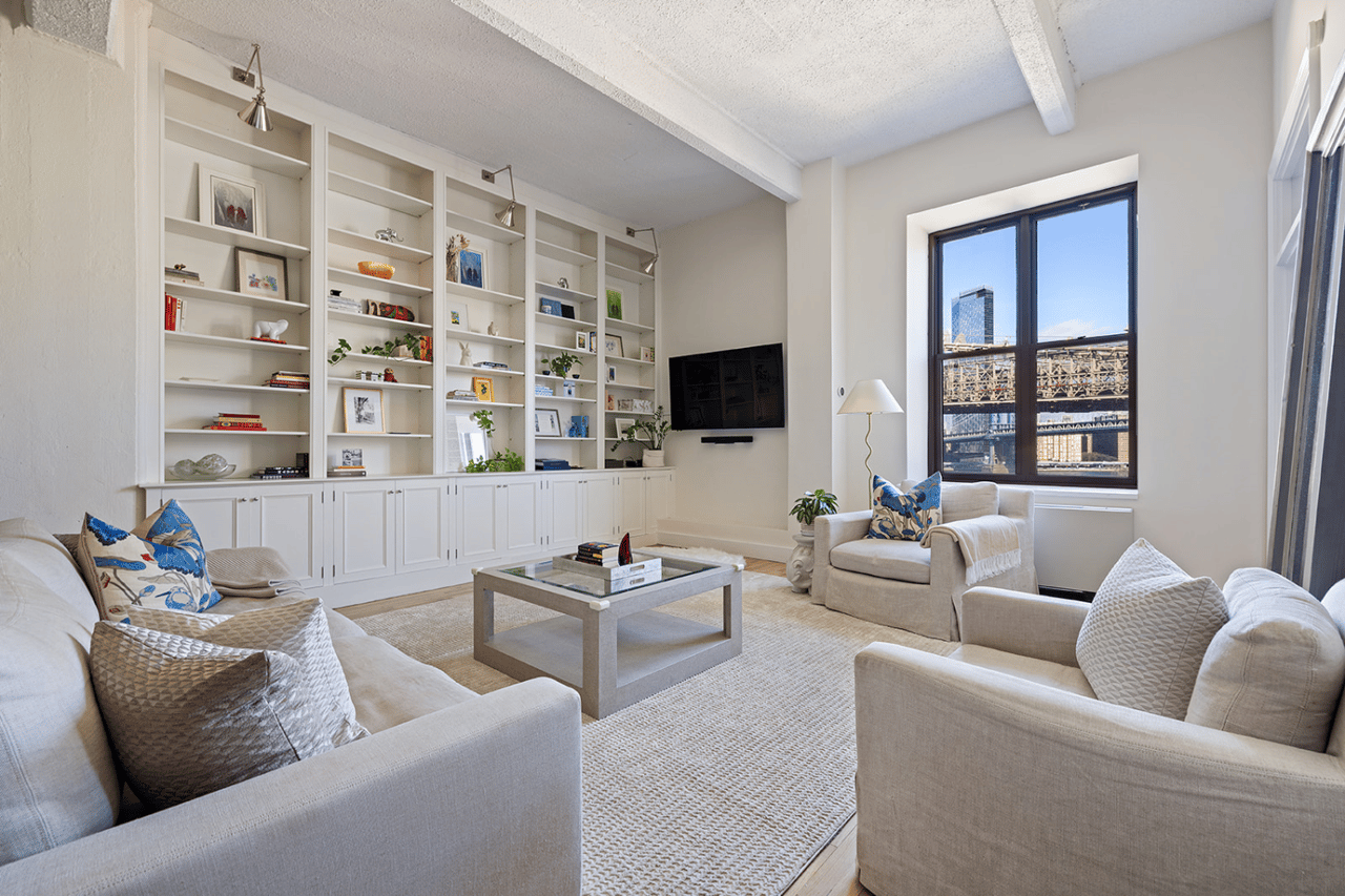 28 Old Fulton Street Unit: 6F