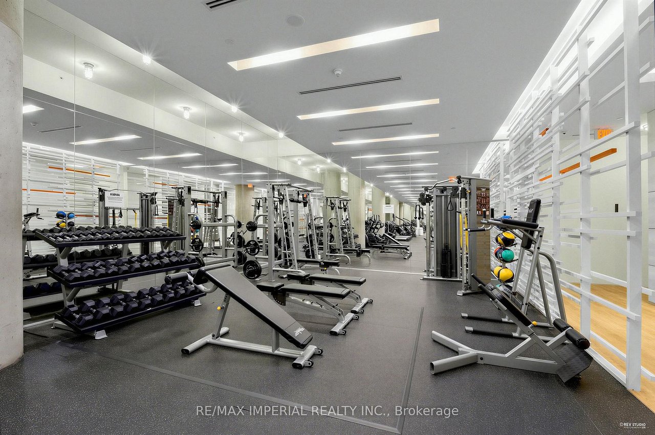 LUXURY SOUTHWEST PENTHOUSE