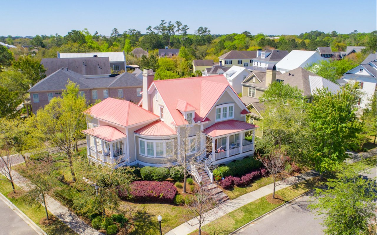A Featured Listing – 525 Park Crossing Street