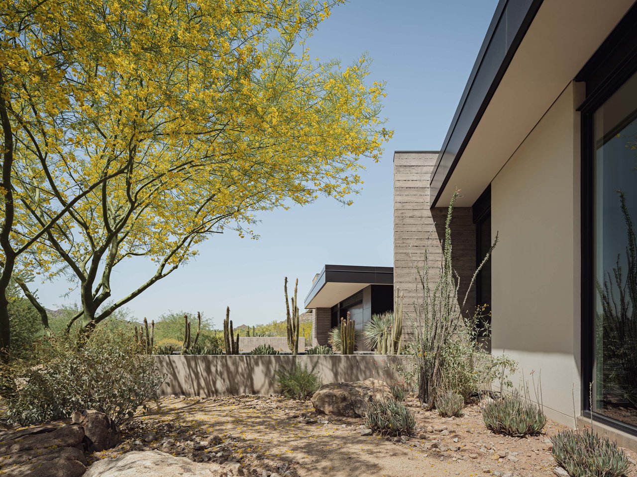 Luxury Custom Home with Camelback Views in Paradise Valley, Arizona