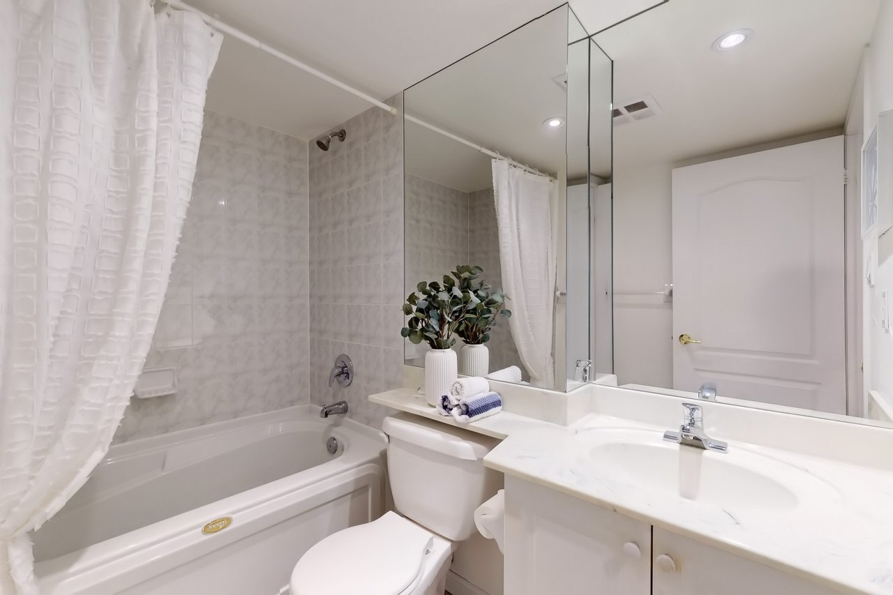 3130 Yonge Street Unit: 305