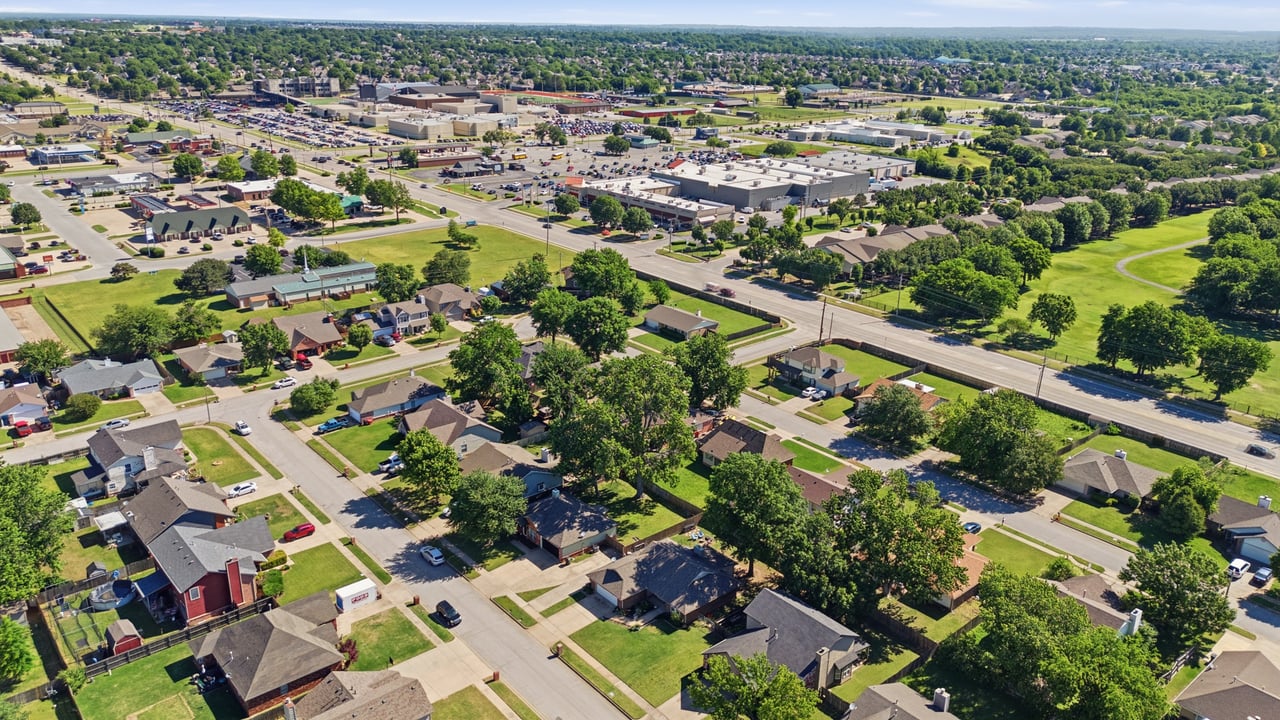 8249 127th East Avenue, Owasso, OK 74055