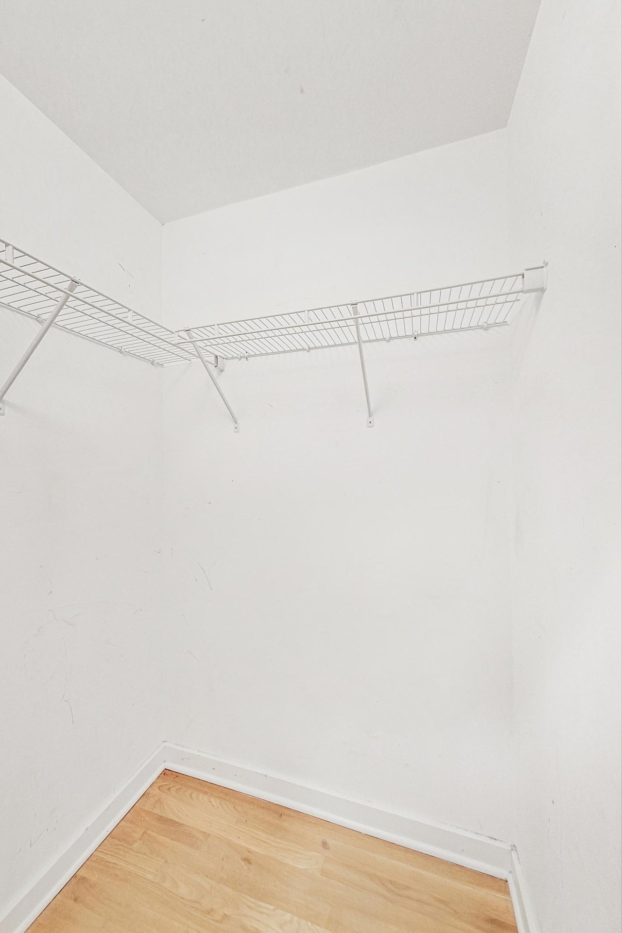 689 N Peoria St Unit 2N