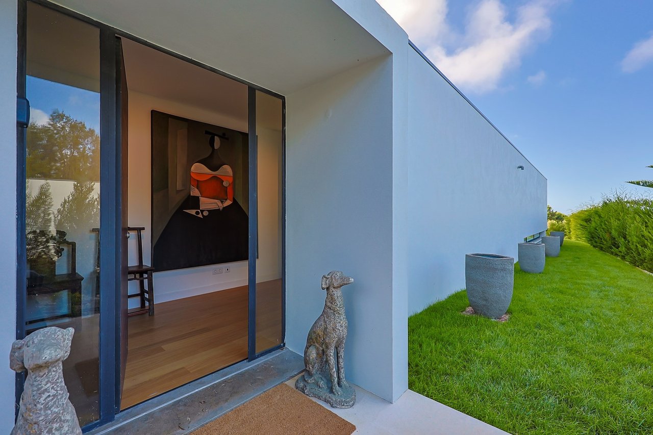 Japanese-Inspired Villa in Bom Sucesso Resort, Óbidos