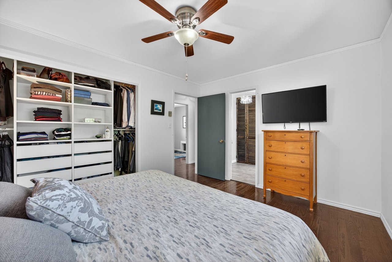 242 East Street, East Gwillimbury