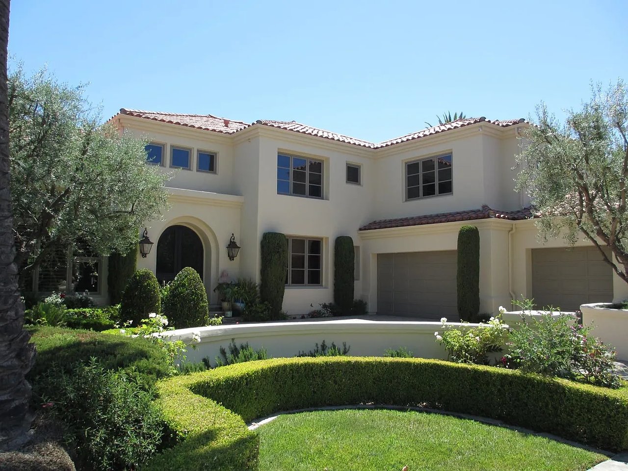 4 Windemere Ct