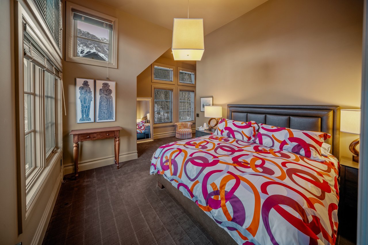 17 Prospect Heights