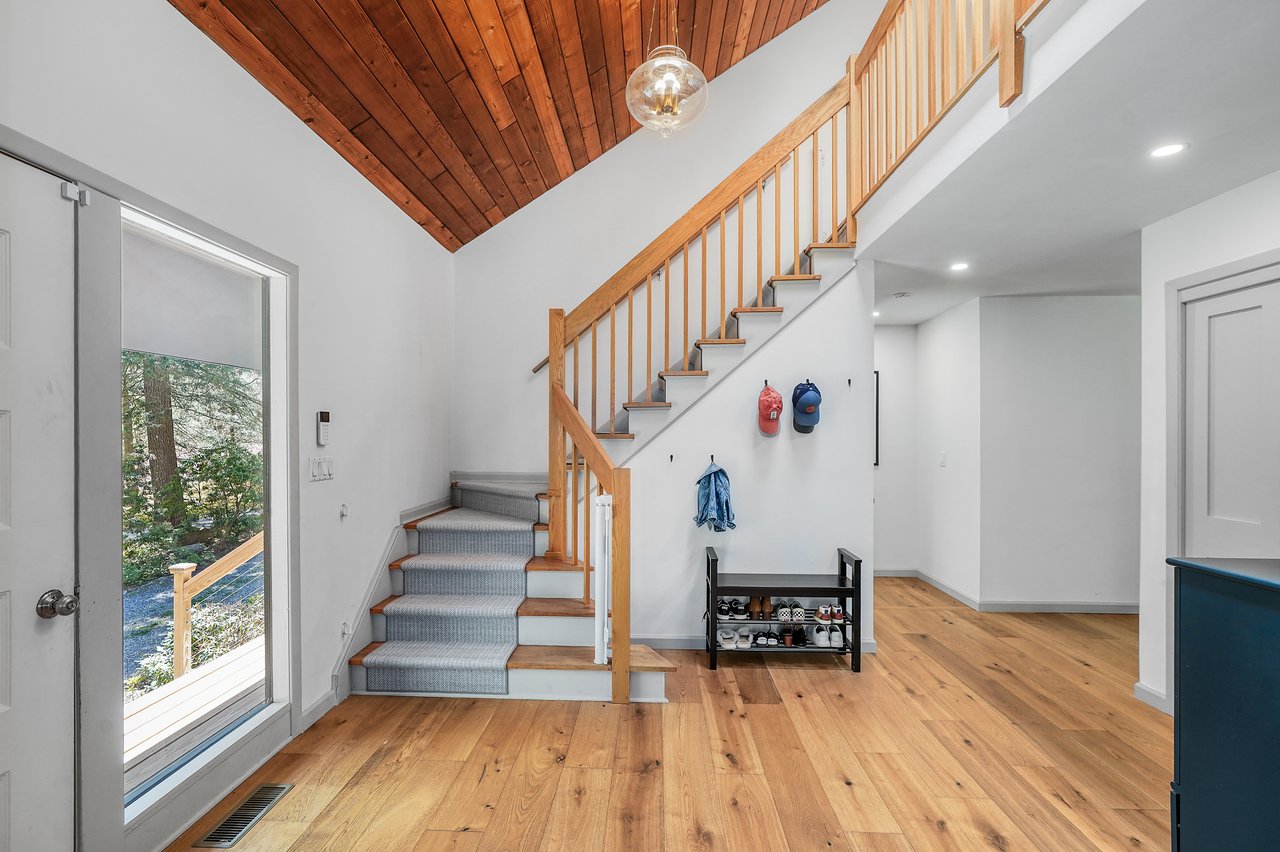 9 Winterbottom Lane