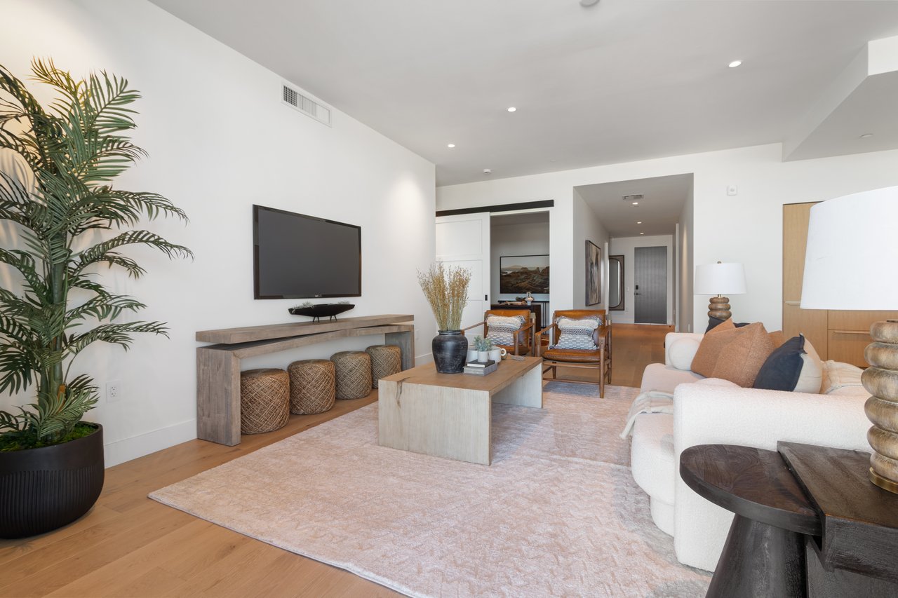 4849 N CAMELBACK RIDGE Drive B308