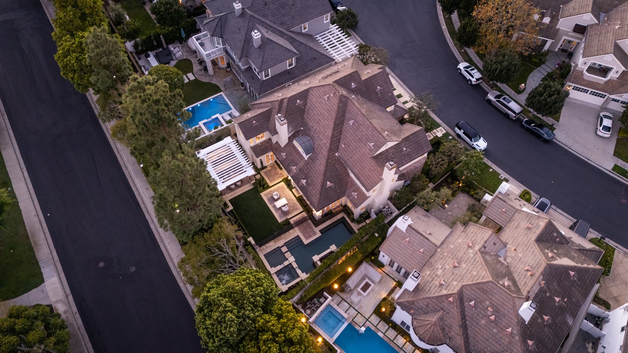 8 Gleneagles Drive