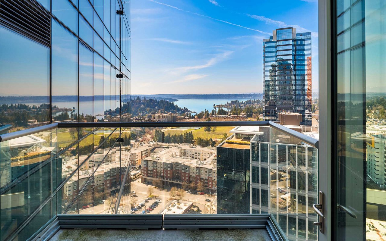 The Vibrant Downtown Lifestyle Awaits at Bellevue Towers