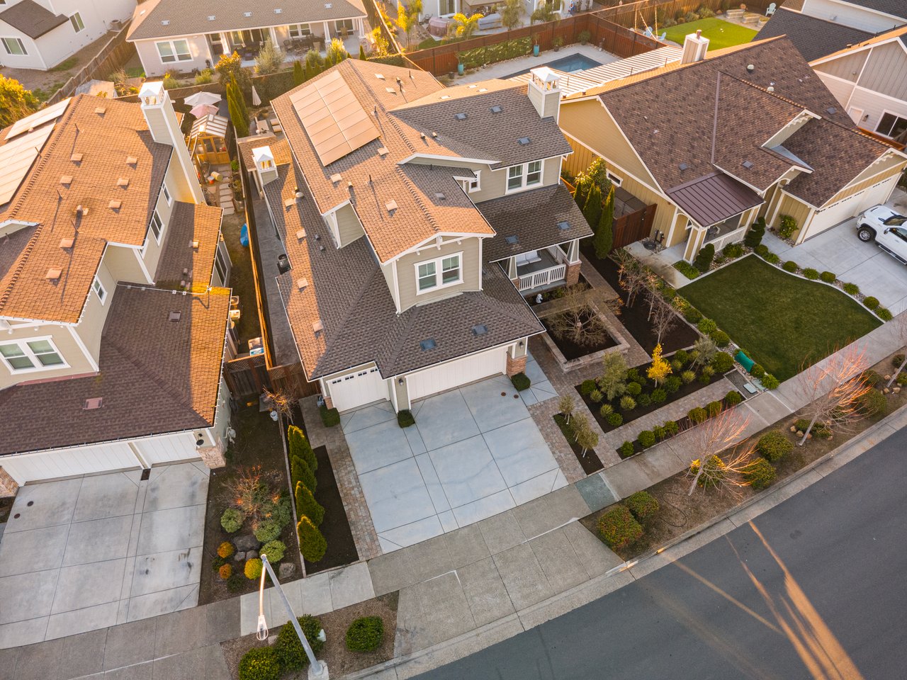 280 Pacific Heights Dr