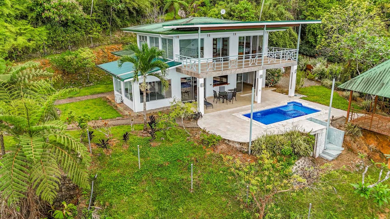 3-Bed Ocean View Home Near Ojochal, Costa Rica | 2.75 Acre Jungle Property