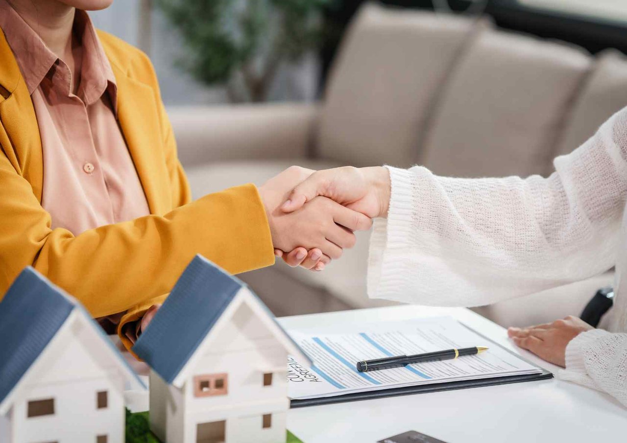 Is Fall the Best Time to Buy a Home? Here’s Why You Shouldn’t Wait for Spring