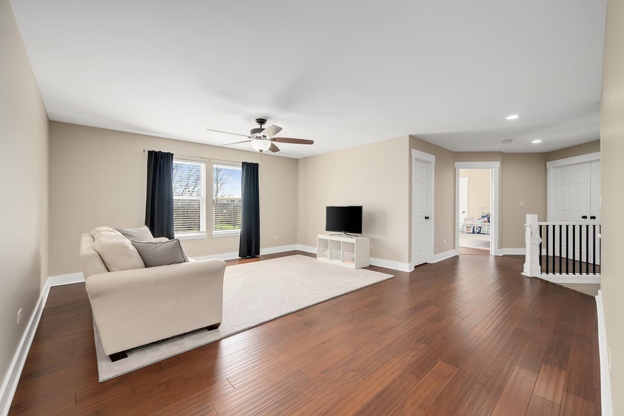 1234 Blackberry Creek Dr, Elburn IL – Updated Home with Space, Style, and a Prime Location