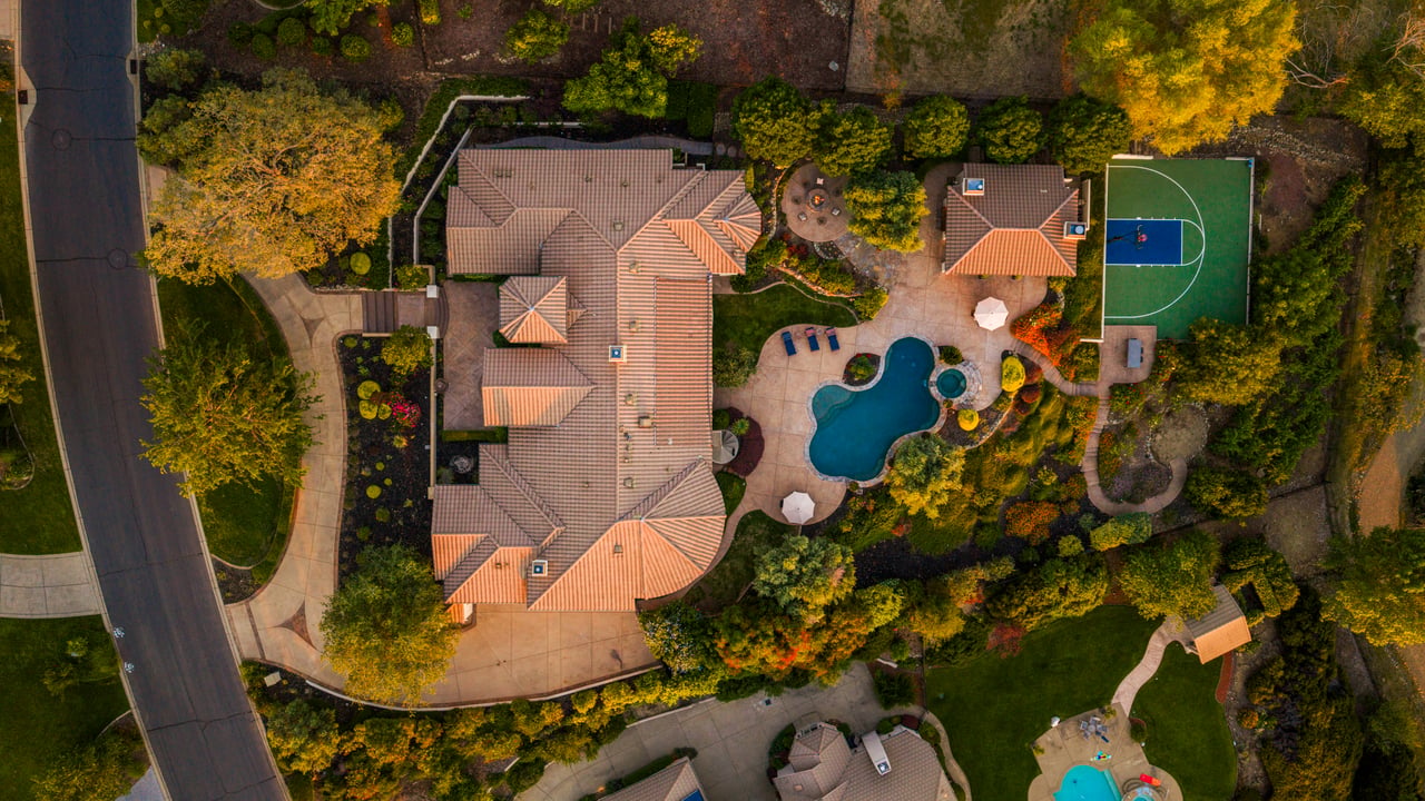 4540 Gresham Drive
