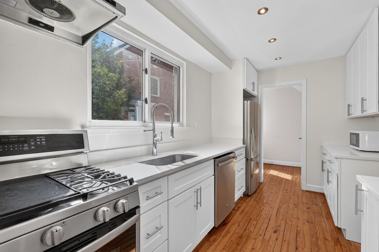 4325 47th Street NW