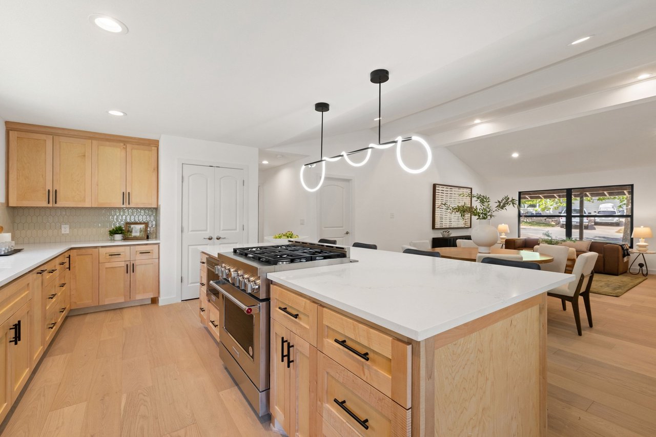 2503 Rockingham Dr.