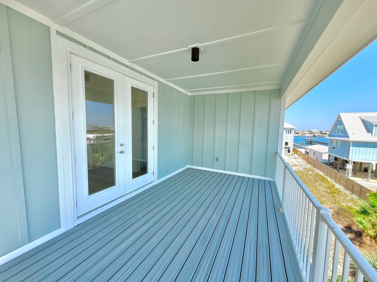 PERDIDO KEY BEACH HOUSE 208 CLIPPER DR 