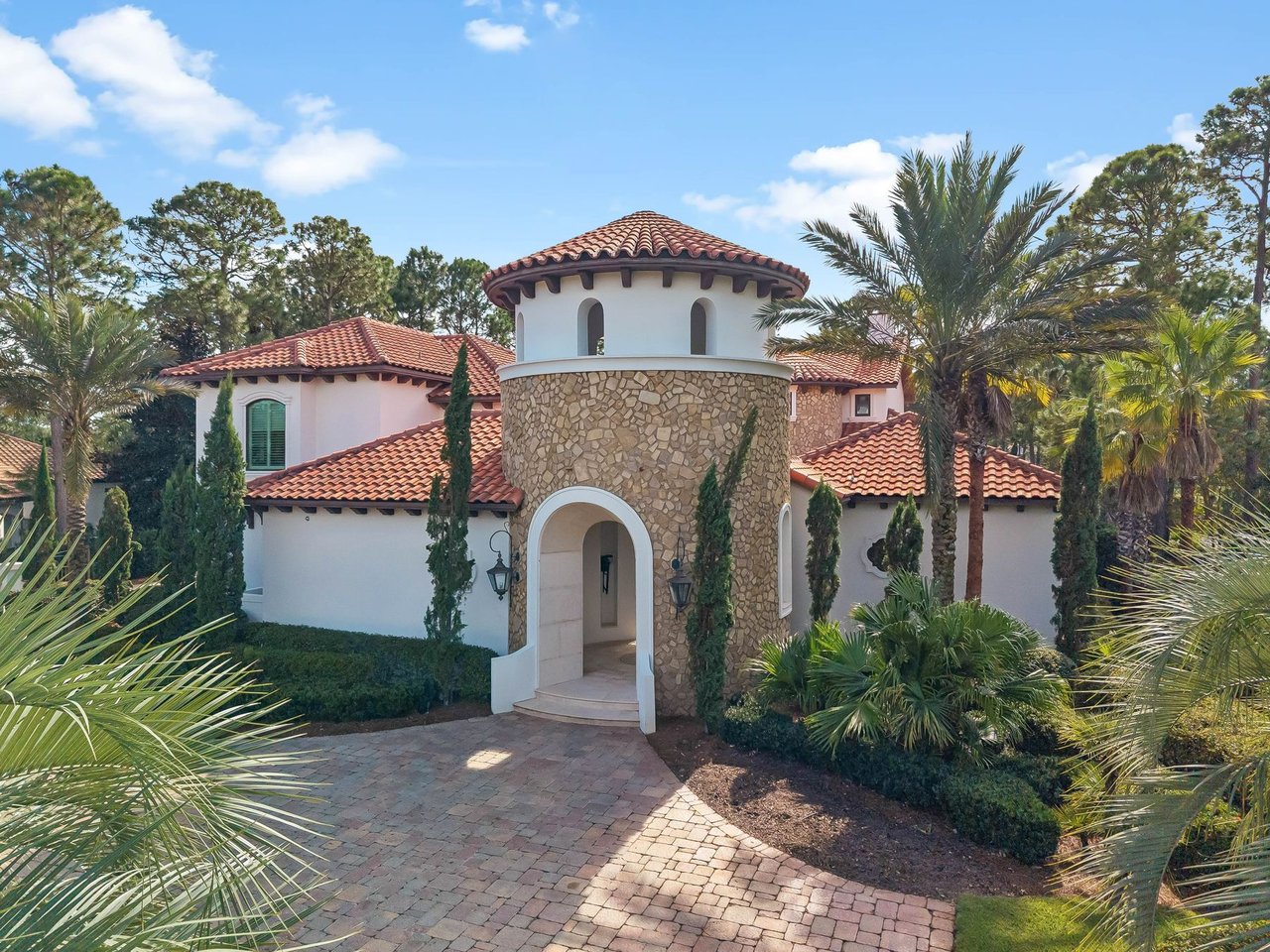 3610 Burnt Pine Lane