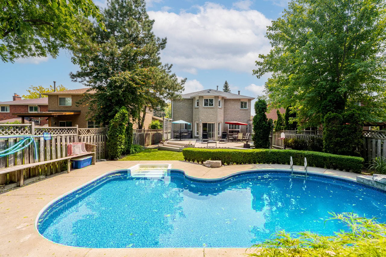 74 Penny Cres