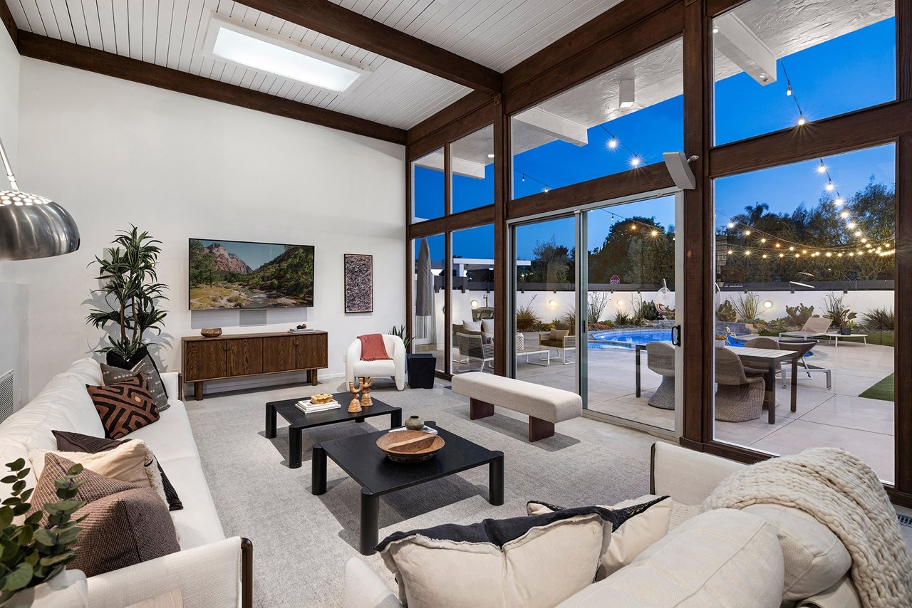 1600 Galaxy Drive