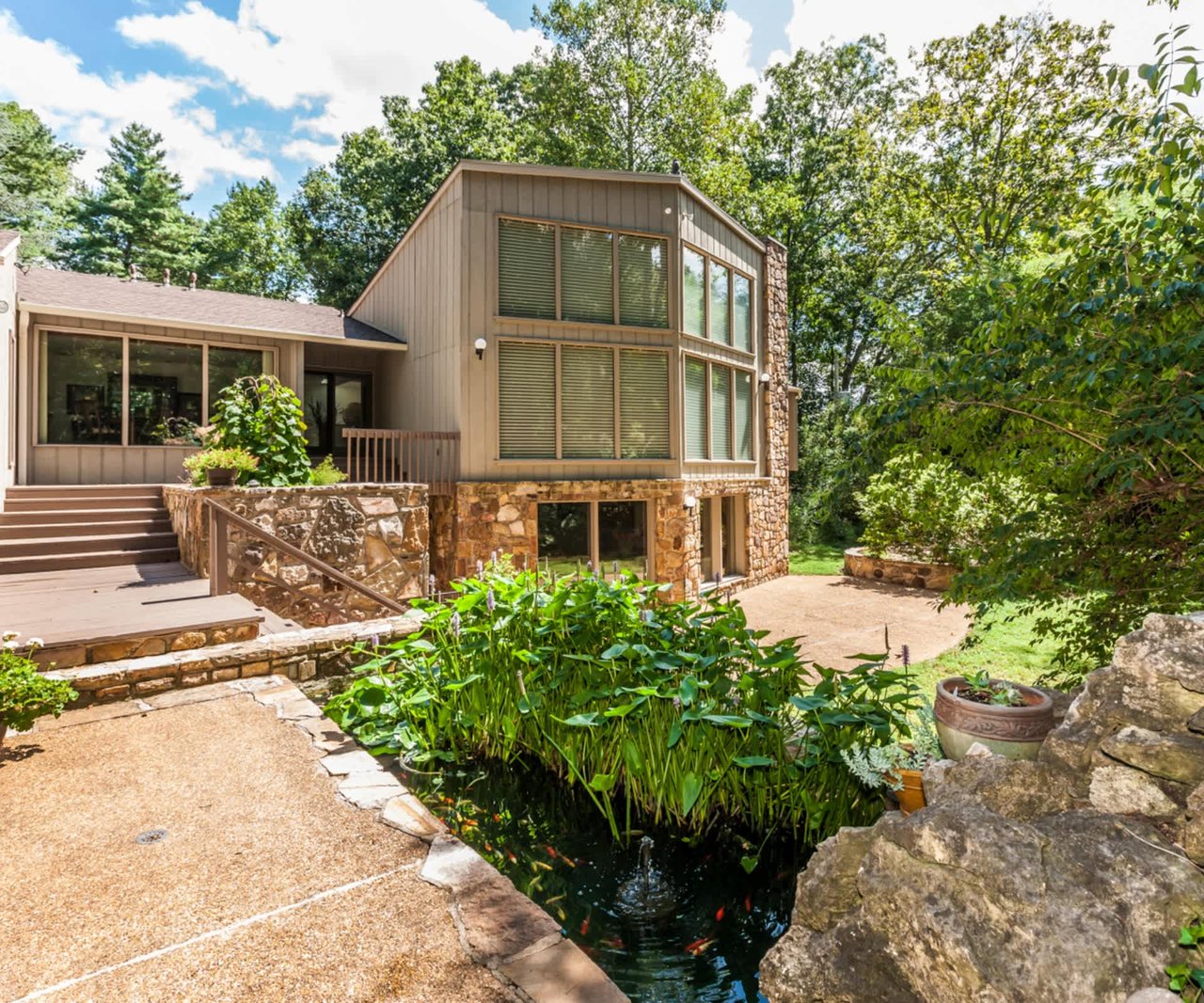 Carolyn Acres