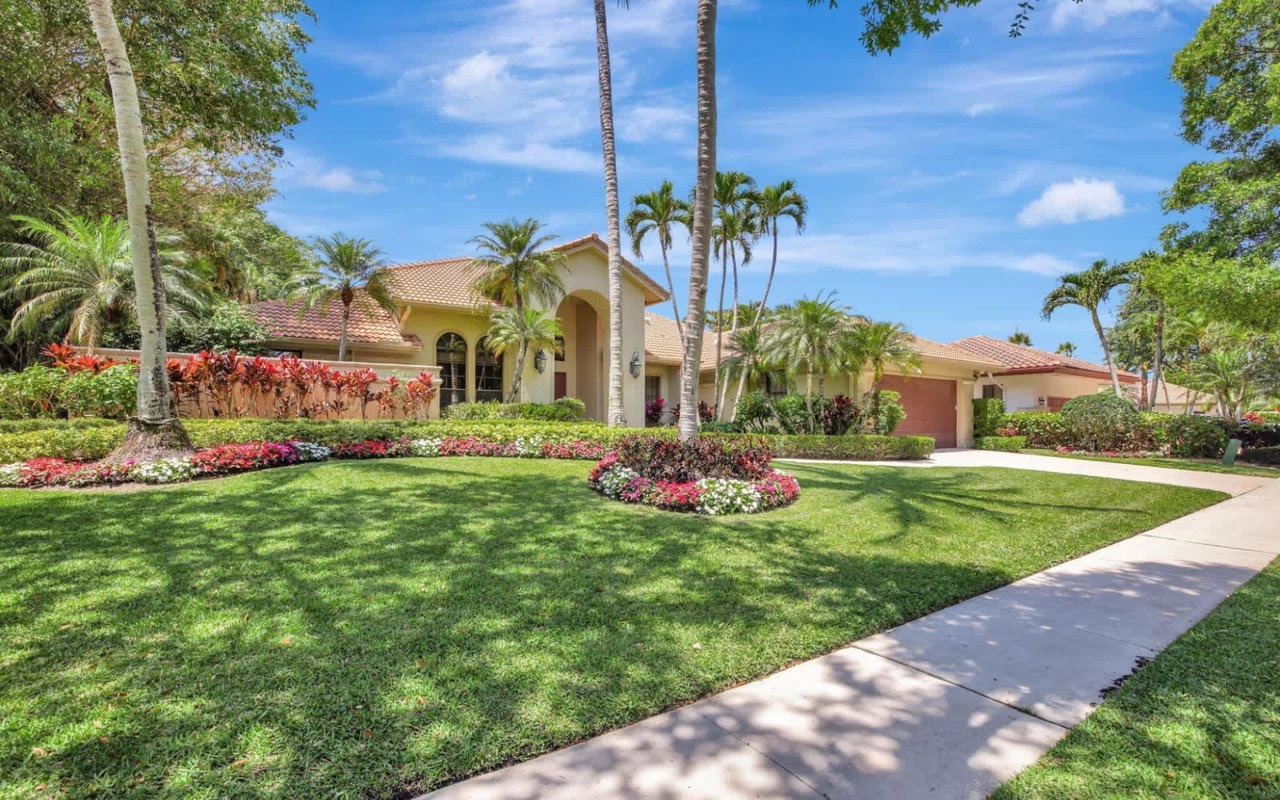 Buying a Home in Broken Sound Club