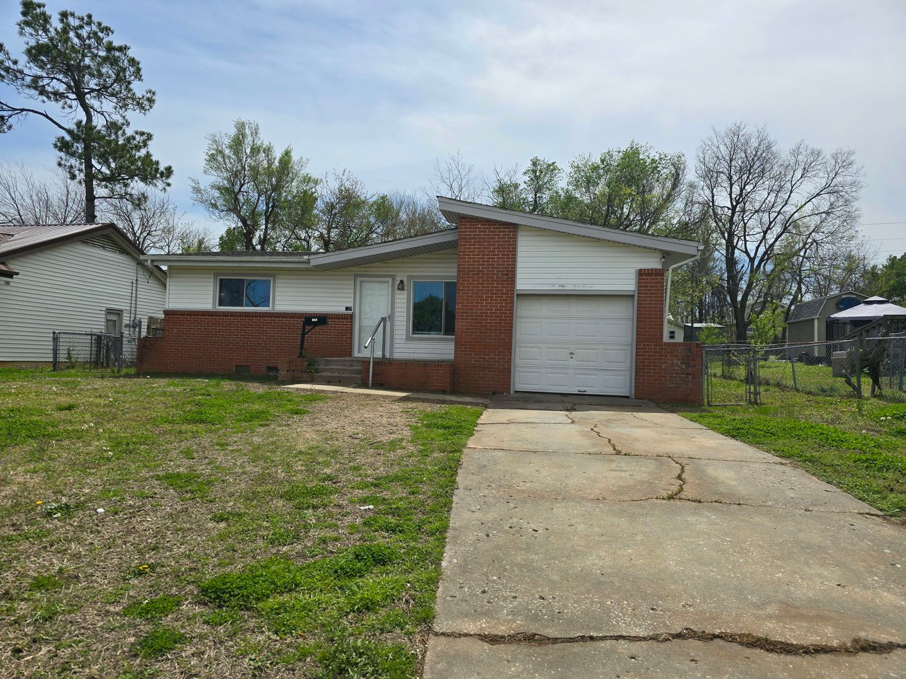 518 W Park 