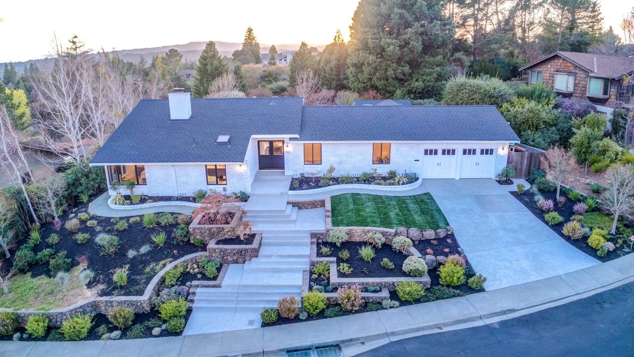 292 Birchwood Dr