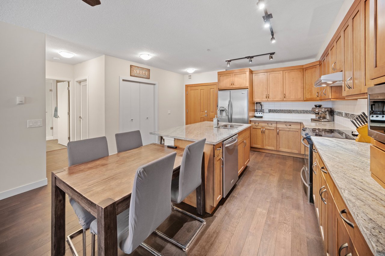 106 Stewart Creek Landing Unit: 111