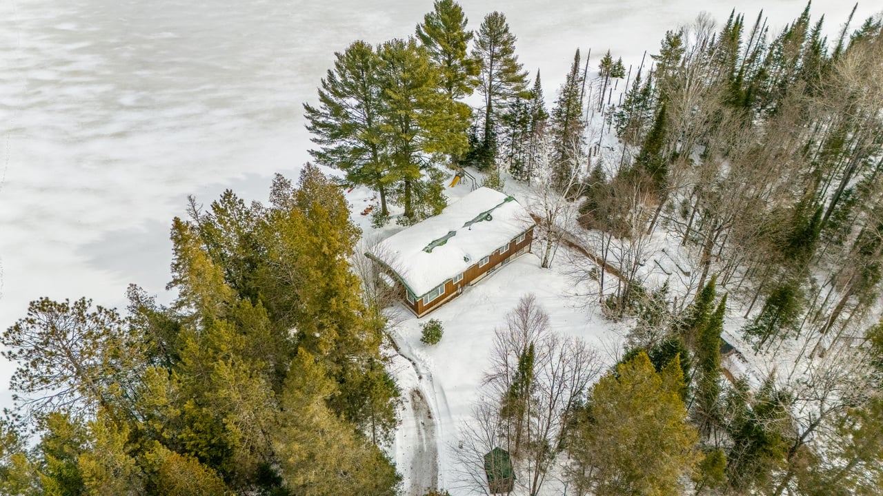 2411 SOYERS LAKE ROAD N