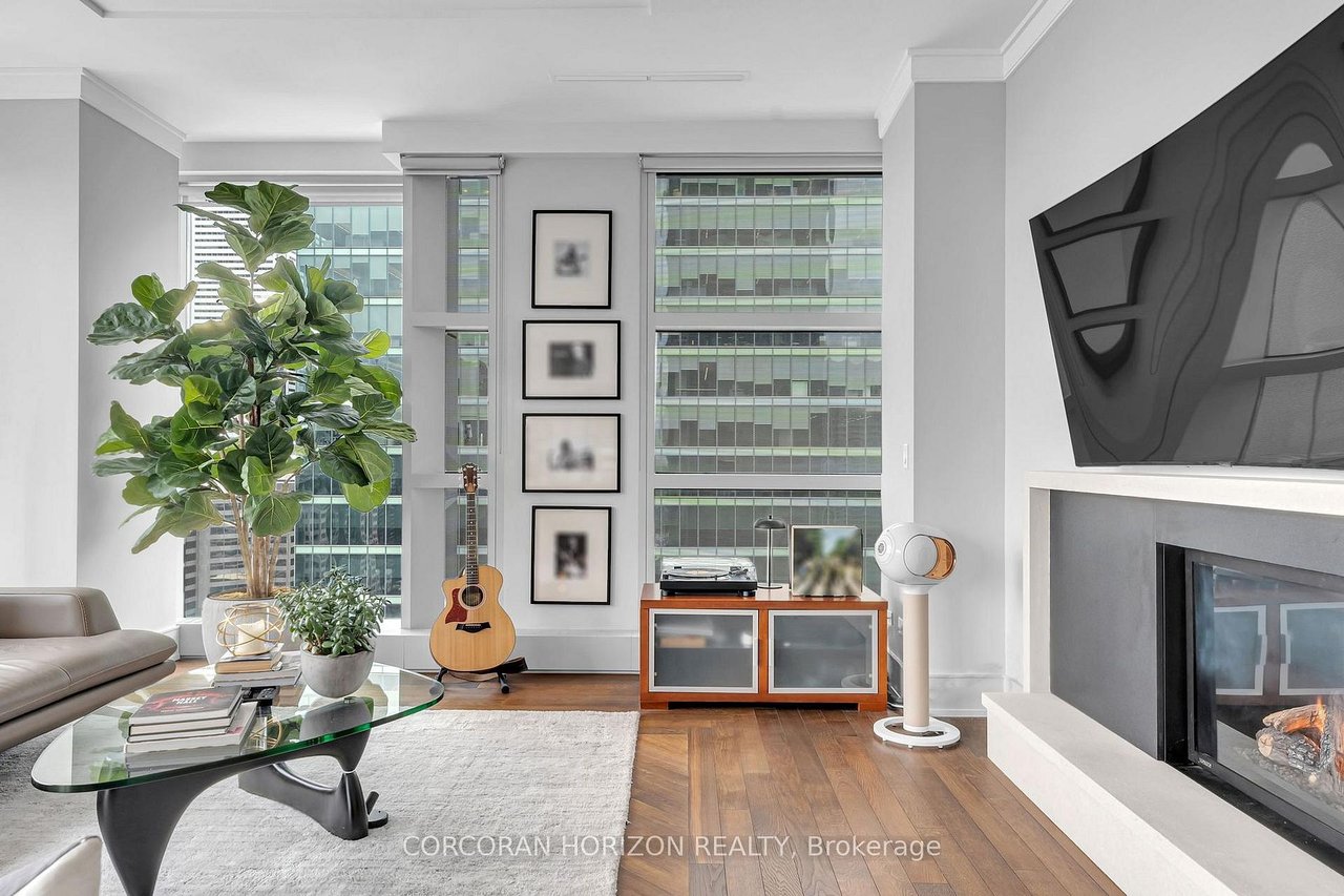 LUXURY LIVING AT THE RITZ