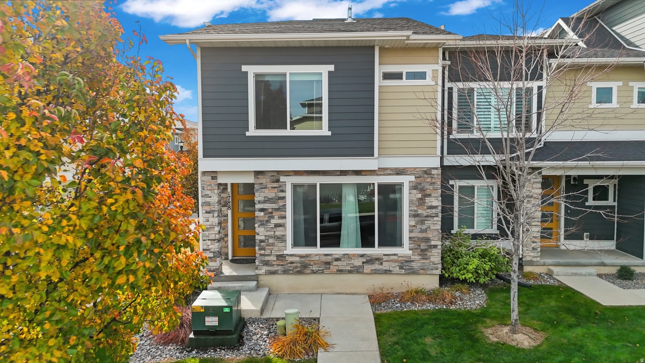 1788 W Ikaros Ln