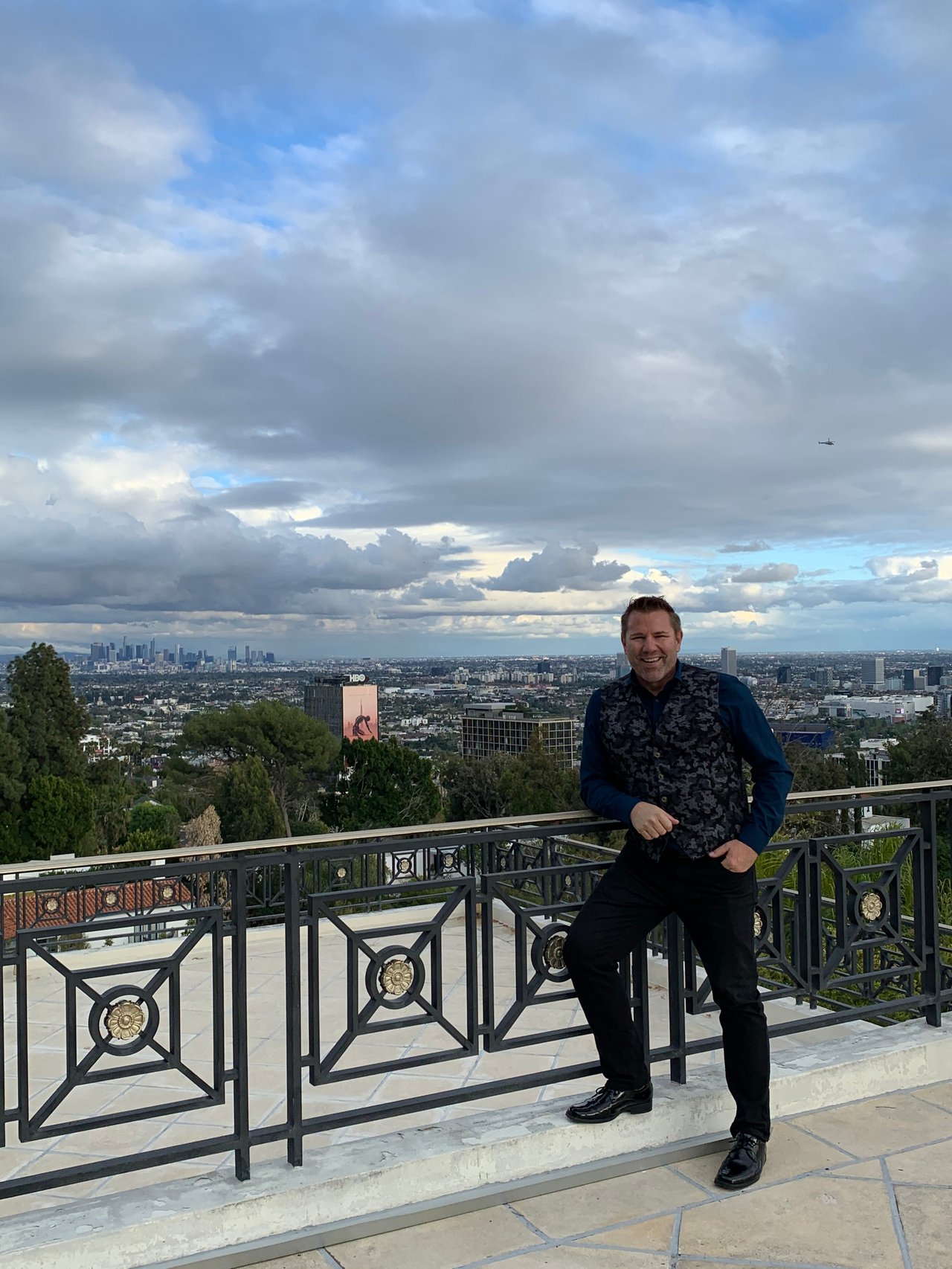 1235 Sierra Alta Way