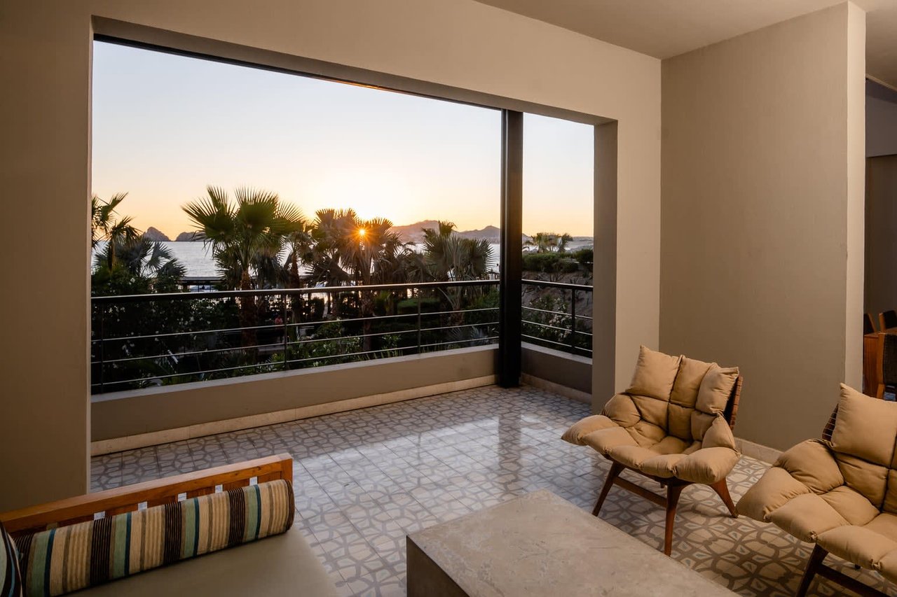 The Cape Residences 612 Thompson Beach Front Resort 612, Cabo Corridor