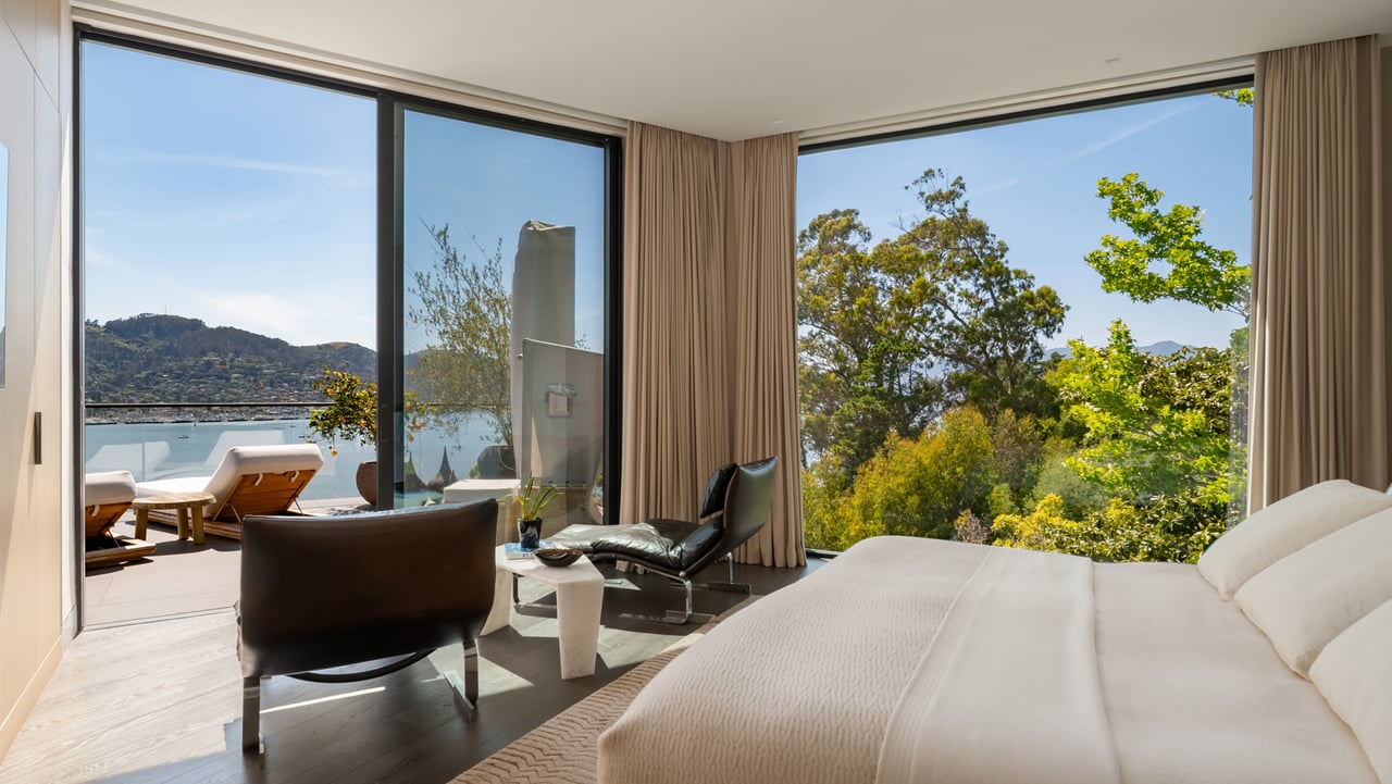 Stylish and Chic - Completed in 2024