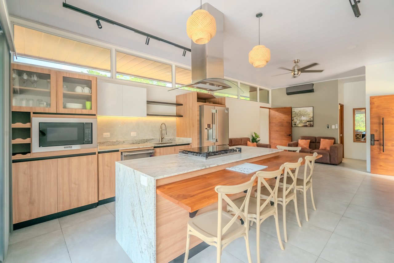 Brand New Tropical Jungle Home in Ojochal
