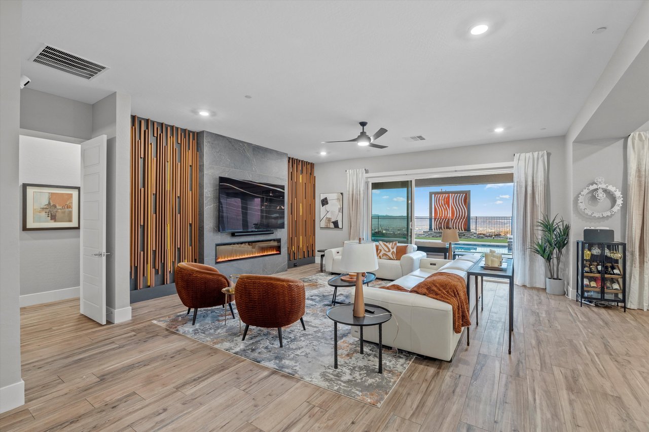 258 Shaded Canyon Drive