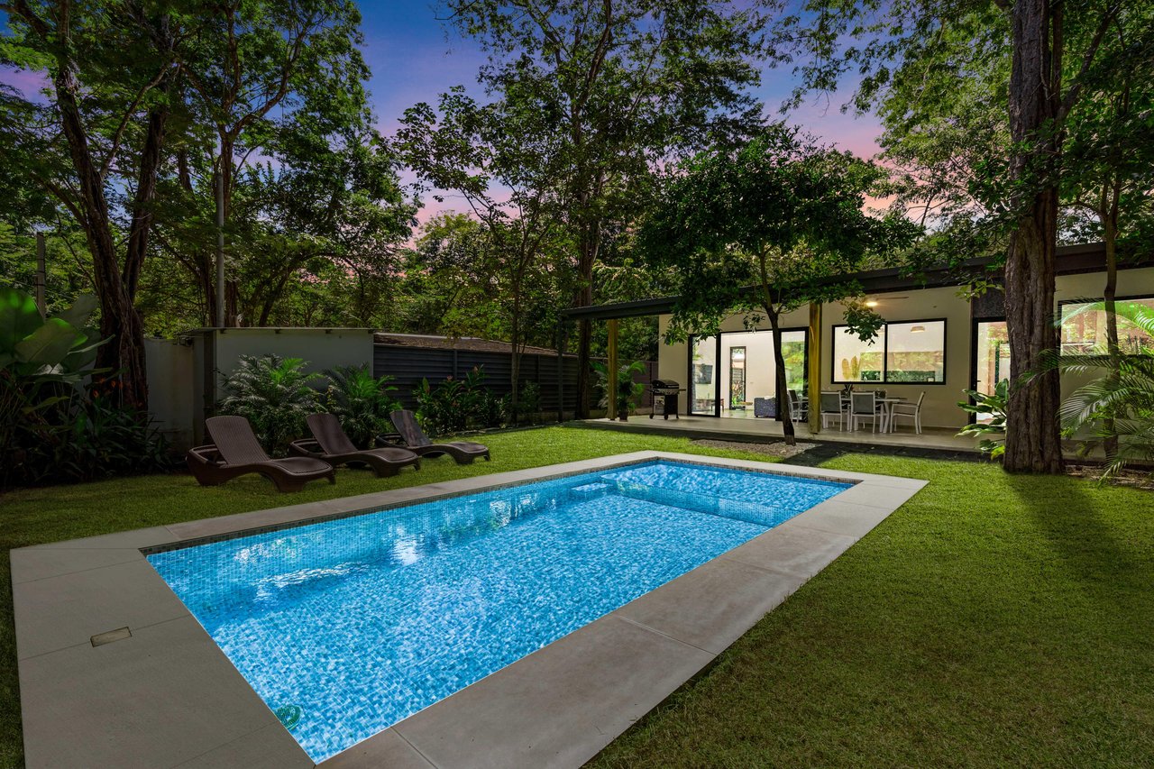 Casa Oasis | Modern Tropical Living Minutes from Tamarindo
