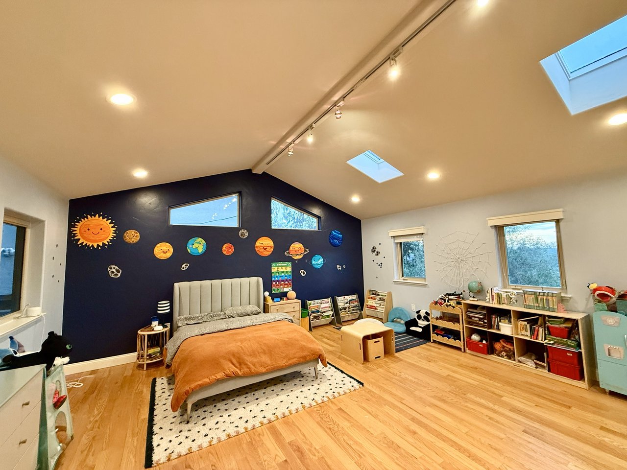 4400 Saint Andrews Rd, Oakland, CA-94605